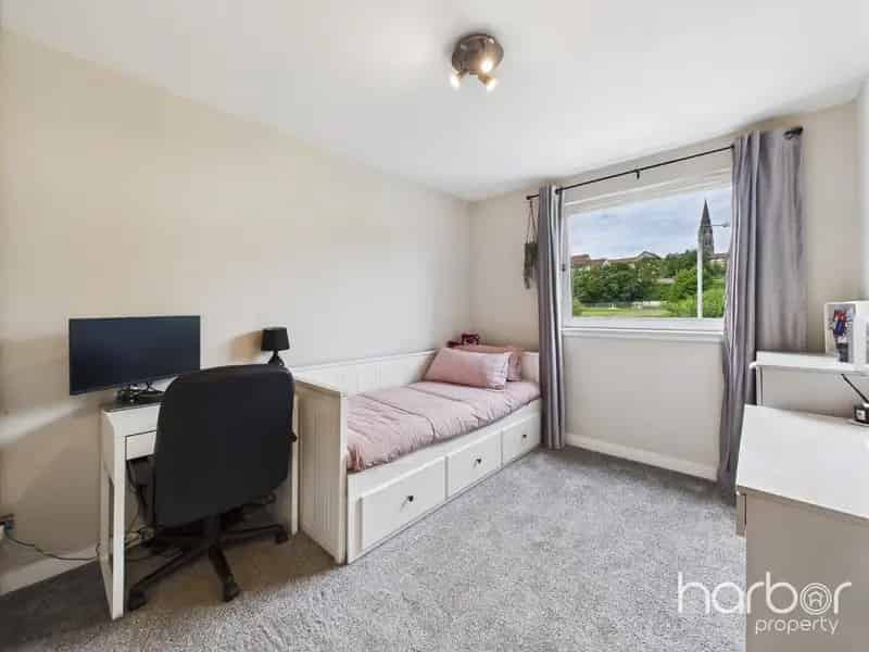 2 Bedroom Apartment for Sale in Scotland