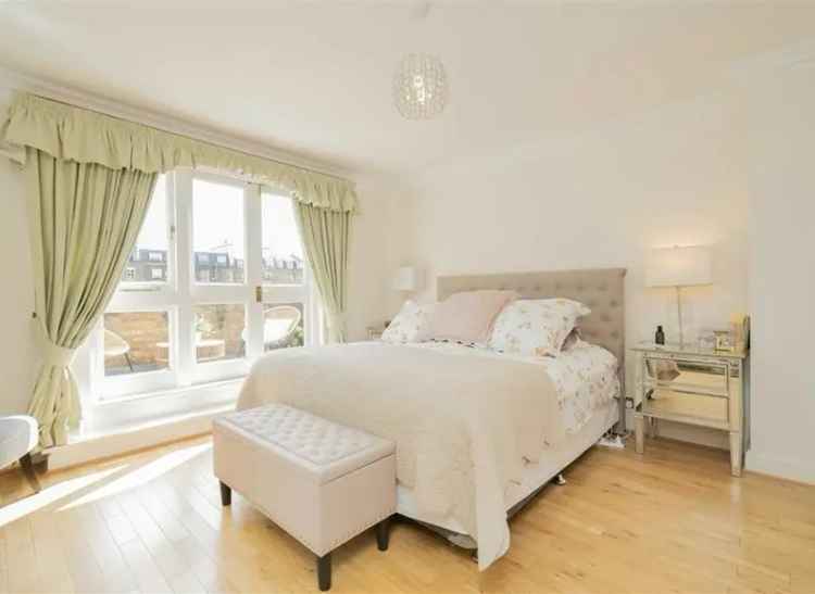 Luxury 3 Bed Apartment Near Hyde Park