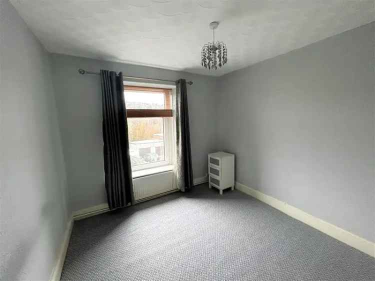 3 Bedroom Maisonette Near Local Amenities Zero Deposit Available