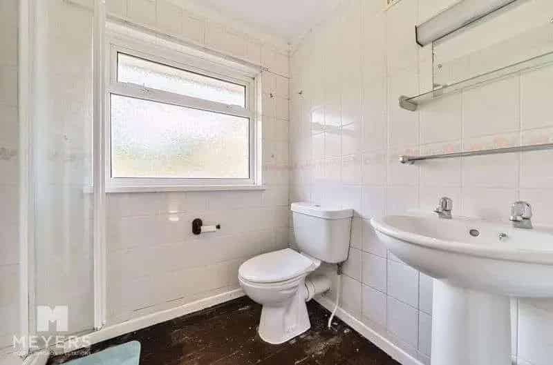 2 Bed House for Sale Countryside Views Large Driveway