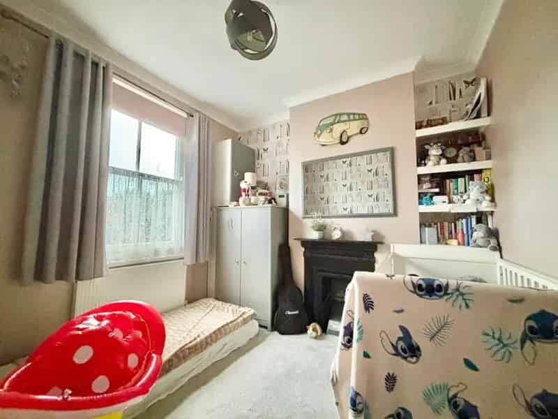 3 Bed Mid Terrace House For Sale Bexhill Town Centre