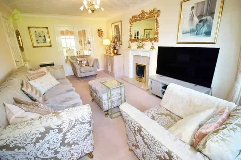 4 Bedroom Detached House for Sale in Westhoughton