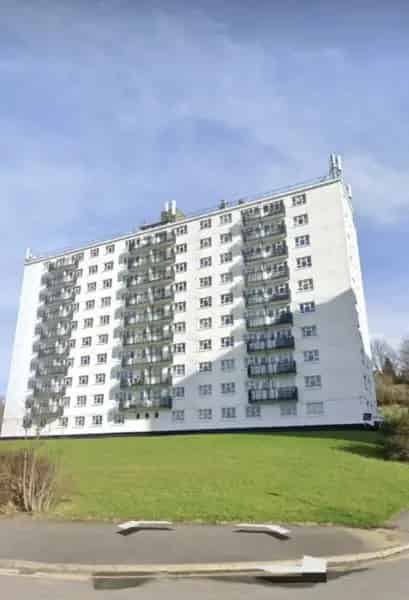Two Bed Flat Near Amenities