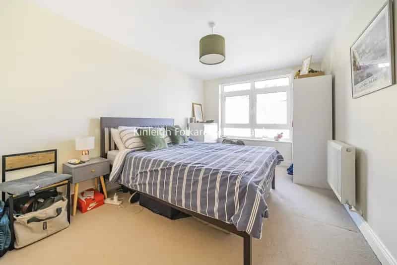 Brockley 2 Double Bedroom Flat April 2025