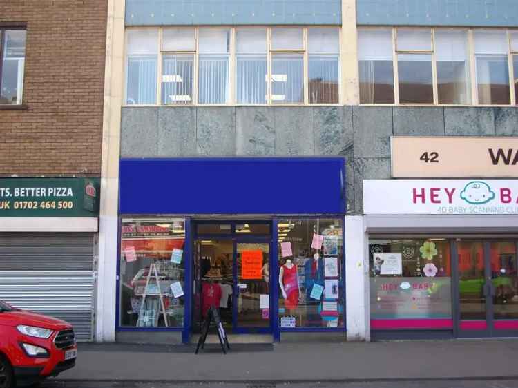 Retail Unit with Kitchen and Service Area