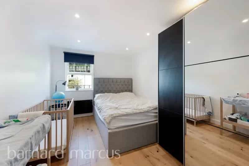Flat For Rent , London, England