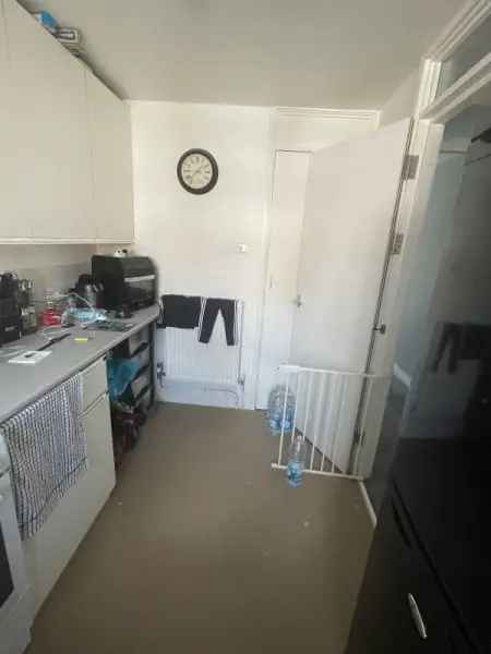 Flat For Rent in Colchester, England