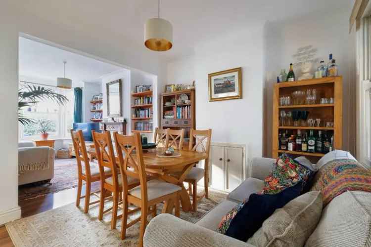 3 Bedroom Terraced House for Sale in Cambridge