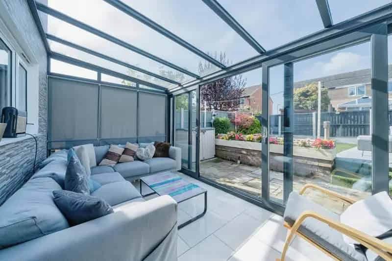 Extended Detached Property No Chain Three Double Bedrooms Landscaped Garden
