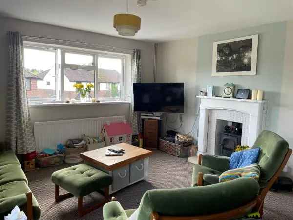 Flat For Rent in Sevenoaks, England