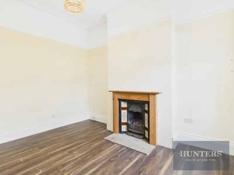 3 Bedroom House For Sale By Auction