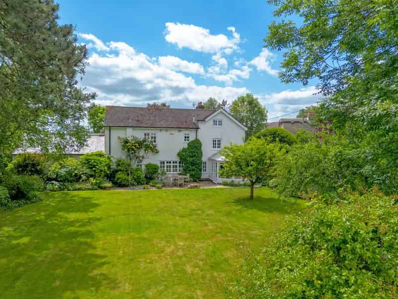 Historic 5-Bedroom House for Sale in Wibtoft