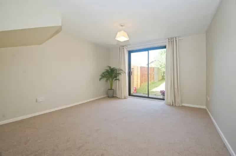 2 Bedroom Mid-Terraced House for Sale