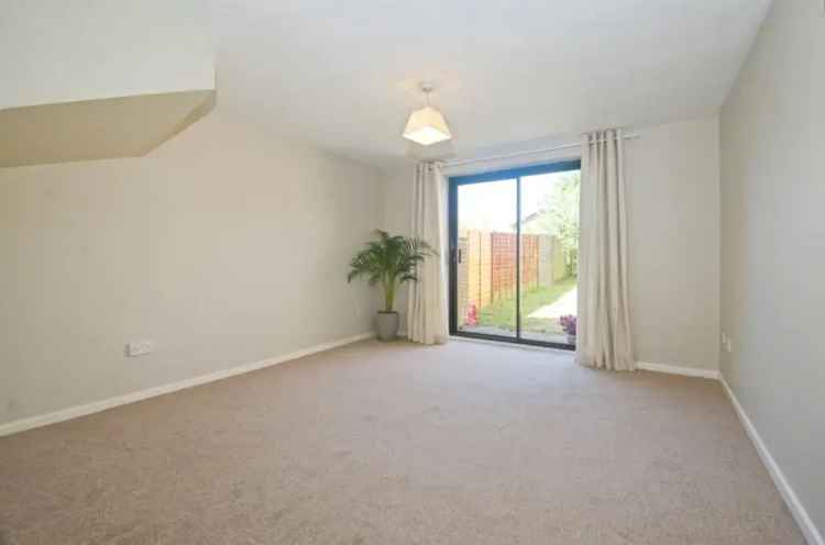 2 Bedroom Mid-Terraced House for Sale