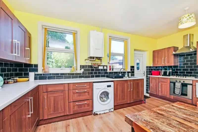 3 bed property for sale