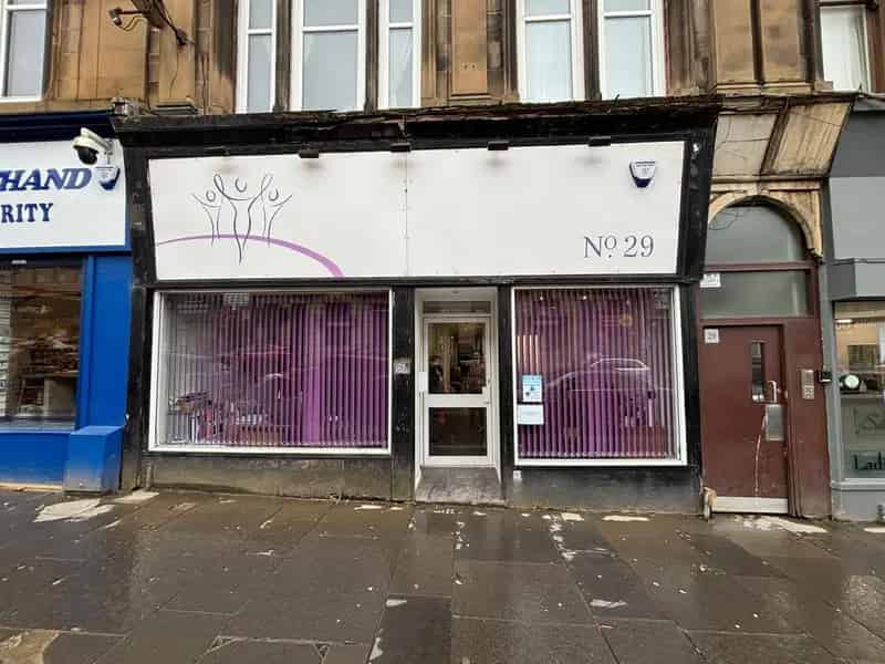 Paisley Town Centre Office Suite - 5 Offices & Boardroom