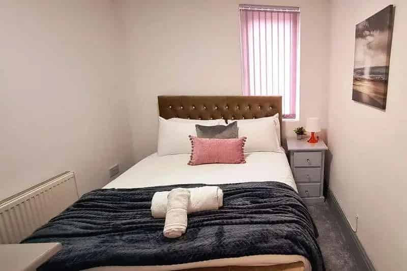 7 Bed House for Sale - HMO Potential - Excellent Investment