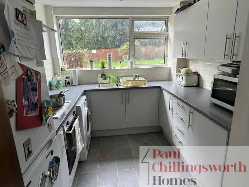 2 Bedroom Ground Floor Flat for Sale