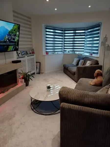 3 Bedroom Semi-Detached House Large Driveway Quiet Street