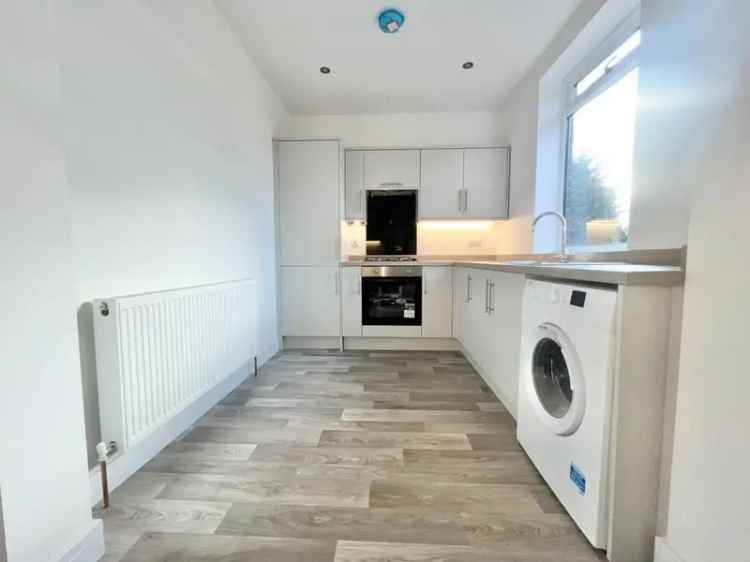 2 bedroom semi-detached house to rent