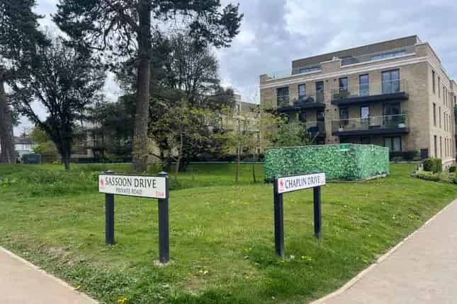 Detached House for Sale Bramley Road London N14
