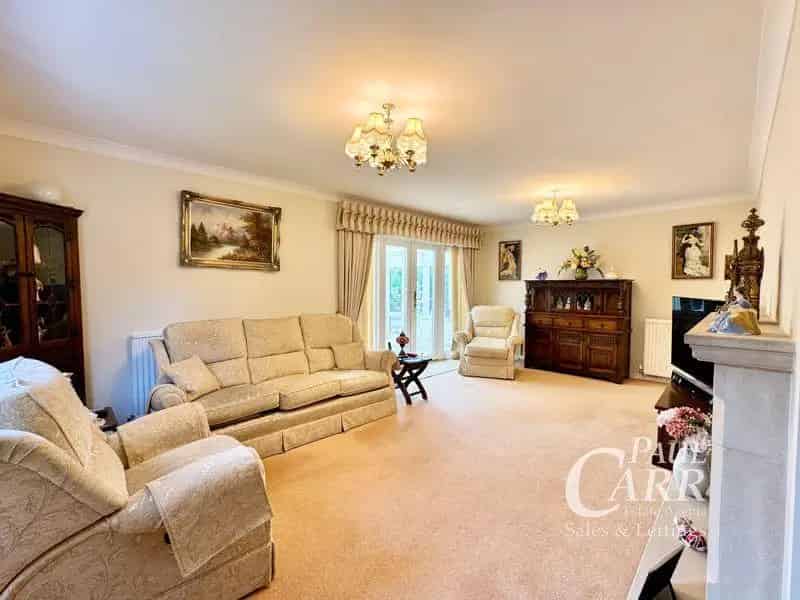 4 Bedroom Detached Bungalow for Sale