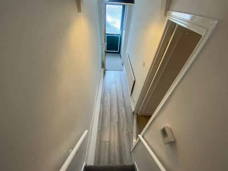 2 Bedroom House Near Neath City Centre