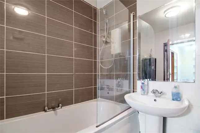 Flat for sale in Lenzie Way, Springburn, Glasgow G21