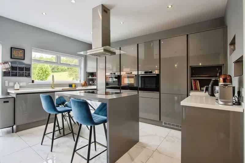 4 Bedroom Detached House for Sale Castleford West Yorkshire