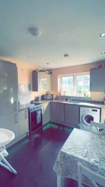 House For Rent in Bradford, England