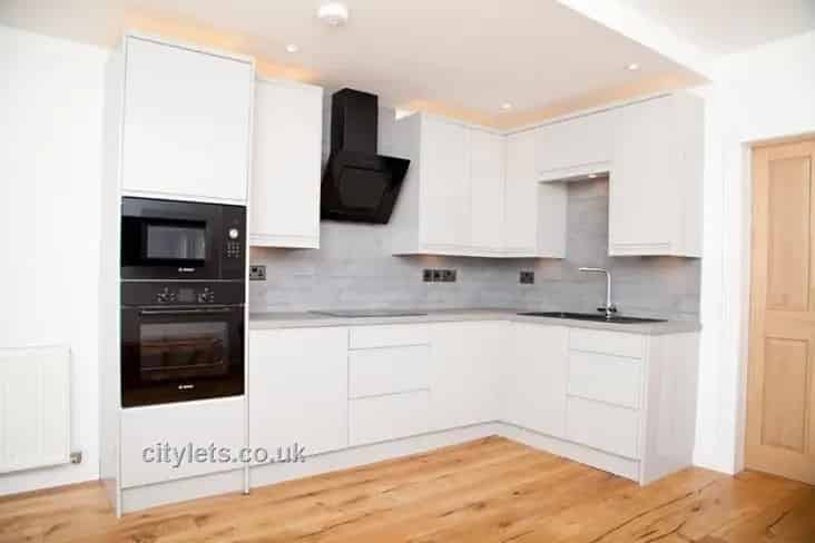 1 Bedroom Flat to Rent Ground Floor Private Garden