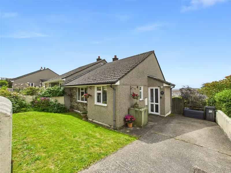 2 Bedroom Bungalow for Sale in St Breward, Cornwall