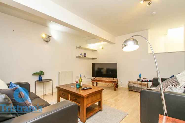 5 Bedroom Flat House to Rent Near NTU