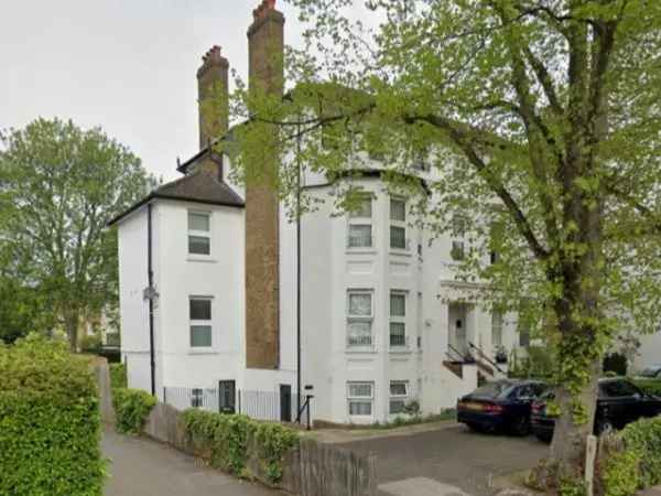 Flat For Rent in Tonbridge and Malling, England