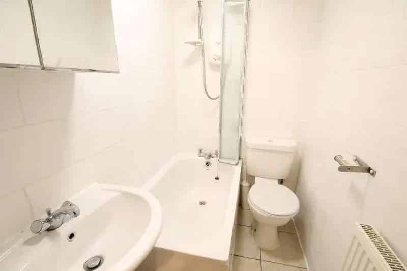 5 Bed House for Sale - Fully Tenanted Student Property