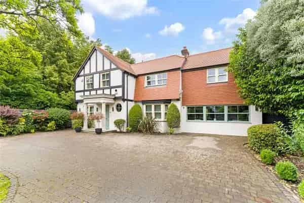 Five Bedroom Detached Family Home Ickenham