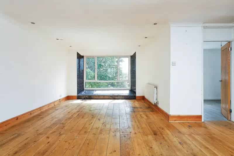 Three Bedroom Apartment in Coleshill Town Centre