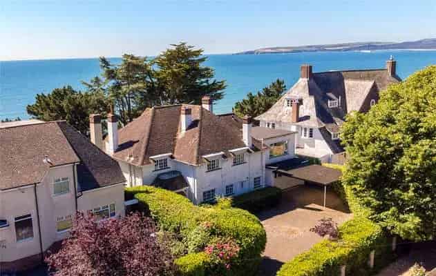 Clifftop Home with Sea Views - Modernisation Project
