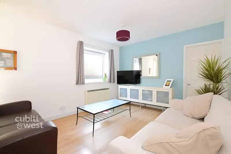 3 Bedroom Ground Floor Flat to Rent Chichester