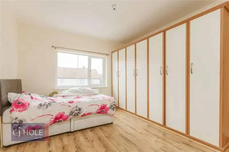 2 Bedroom Apartment to Rent in Westbury on Trym