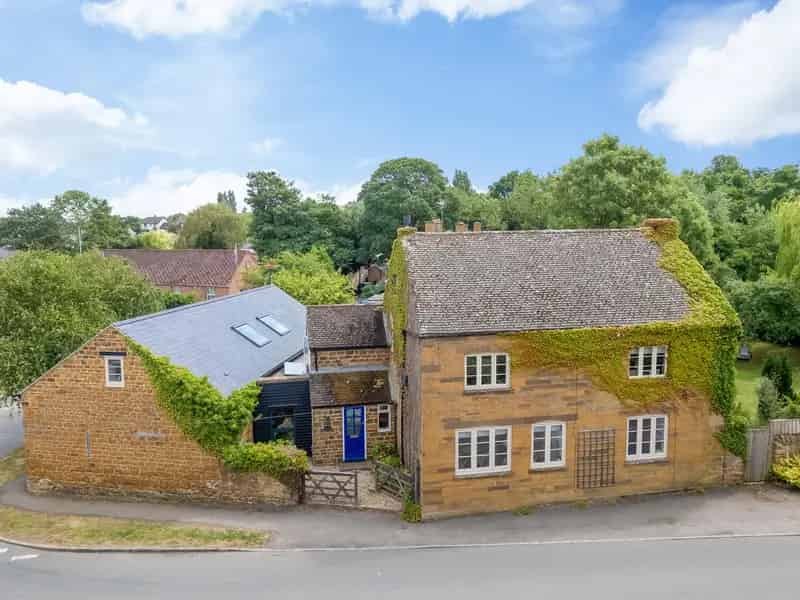 7 Bedroom Detached House For Sale Fenny Compton