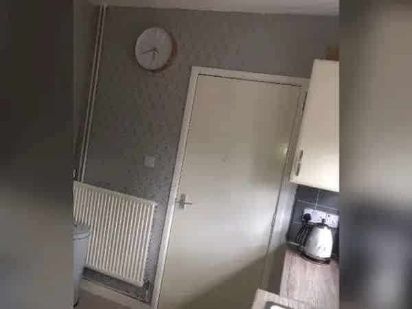 2 Bed Semi Detached House with Large Garden and Amenities