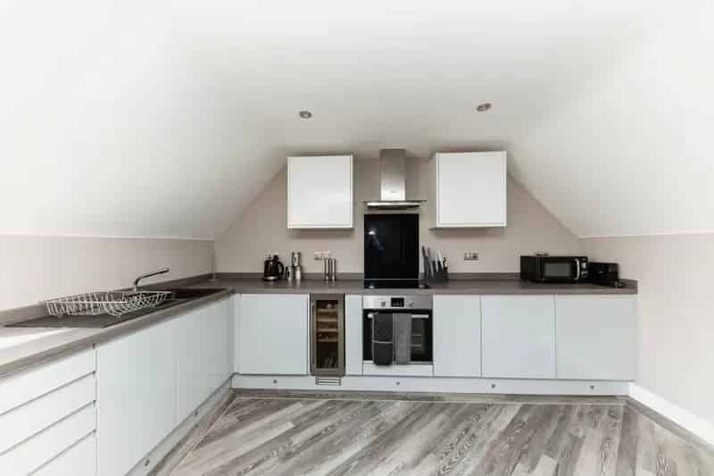 One Bed Furnished City Centre Apartment Hull Available Now