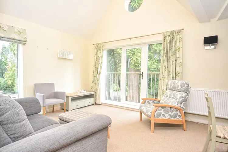 Luxury 2-Bed Apartment Gated Parking Ross on Wye