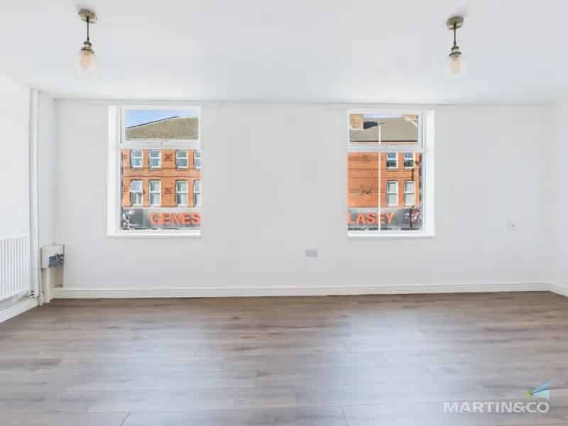 2 Bedroom Flat to Rent