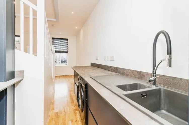 2 Bedroom Flat to Rent Manchester City Centre Northern Quarter