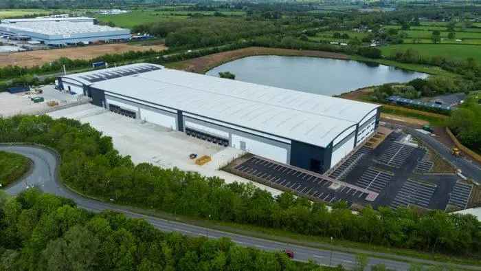 Industrial For Rent in South Derbyshire, England