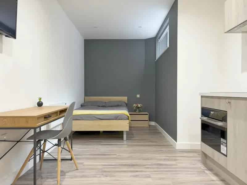 Student Studio Flat City Centre All Utilities Included