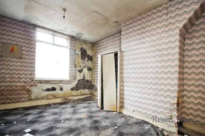 3 Bedroom Mid Terrace House for Sale Anfield Merseyside