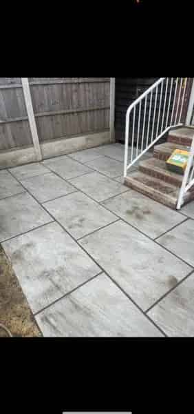 2 Bed Flanshaw House - Newly Renovated